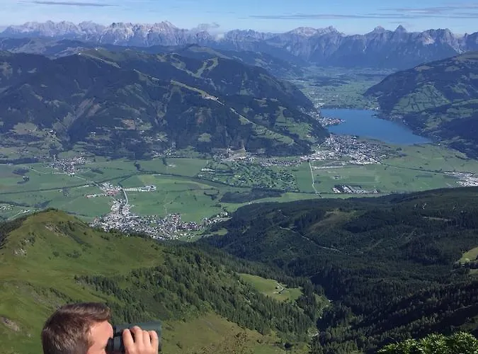 アパート Haus Kathrin カプルーン